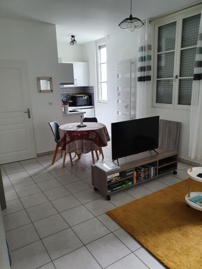 Appartement Cosy Au Calme Et En Centre Ville 엑스레뱅 외부 사진