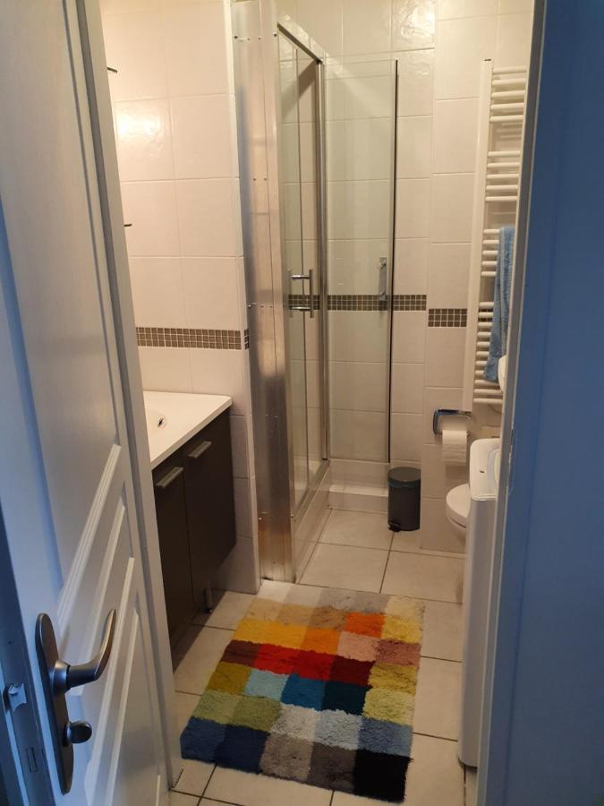Appartement Cosy Au Calme Et En Centre Ville 엑스레뱅 외부 사진
